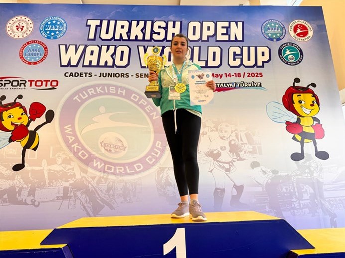 Kickboks Dünya Kupası’ndan Madalyalarla Döndük