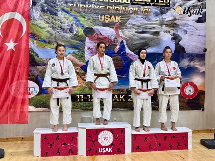 Gençler Türkiye Judo Şampiyonasında Sporcularımızdan Büyük Zafer