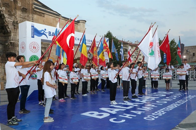 İilimizin Ev Sahipliğini Yaptığı Balkan U18 Atletizm Şampiyonası Heyecanı Sona Erdi