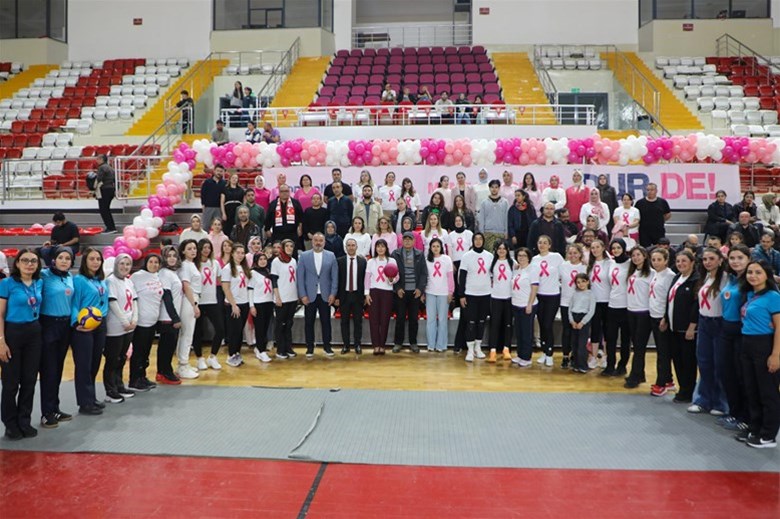 Meme Kanseri Farkındalığı ve Kamu Spor Oyunları Voleybol Müsabakaları Gerçekleştirildi.